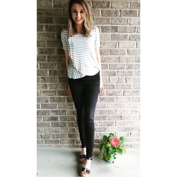 Meet your Posher, Amanda - Picture 3 of 9